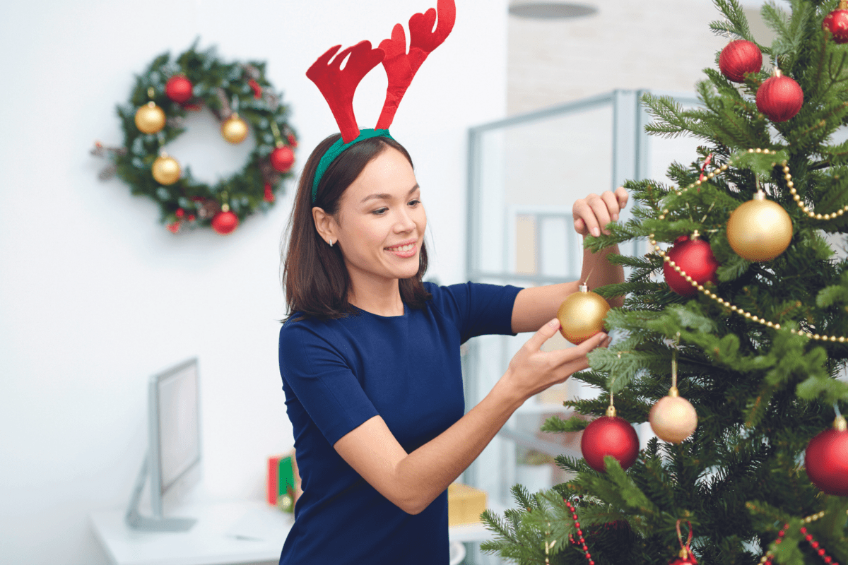 Weihnachtsdeko im Büro Pfalz Digital